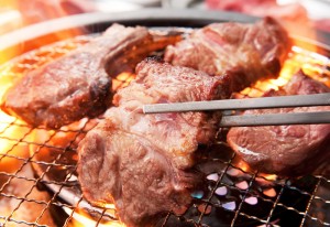 絶品のラム肉を網焼きで心ゆくまで堪能して!