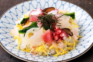 「海鮮ミニちらし寿司」（450円）