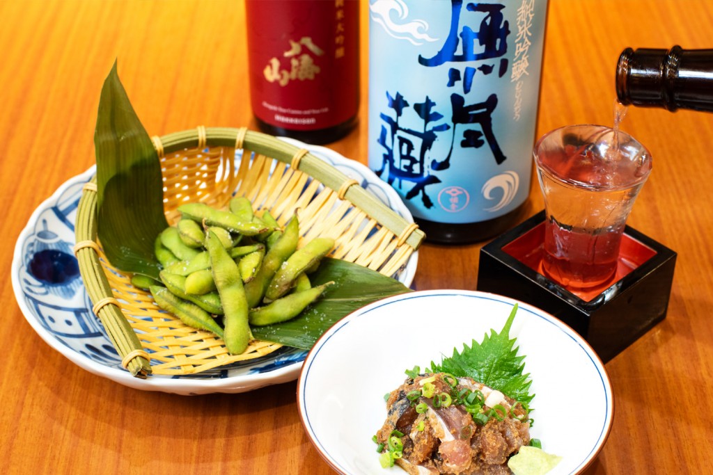 「旬メニュー」に合わせた日本酒2種類を厳選