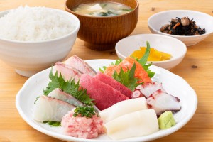 特上刺身定食（通常1250円税込）