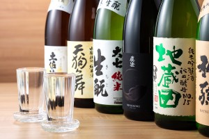 創業100年を超える伝統酒蔵の銘酒をラインナップ