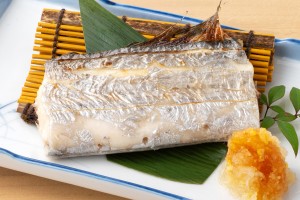 「太刀魚 若狭焼き 柚子おろし添え」（600円）