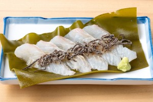 平目の昆布〆 塩昆布添え（650円）