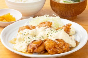 「チキン南蛮定食」(1000円)