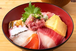 海鮮丼（1,250円）