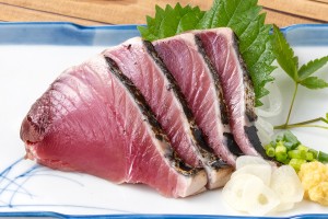 戻りかつお タタキ（680円）