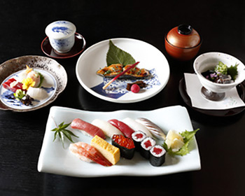 昼の会食 はなだ
