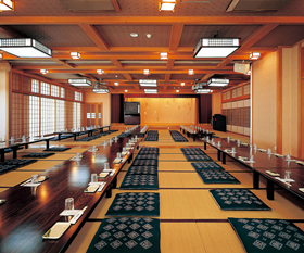 豪快ないけす料理が自慢の大衆割烹。名古屋で親しまれている名店です。