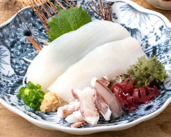 旬のいか刺身 肝醤油添え