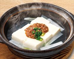 熱々湯豆腐 かつお酒盗添え｜庄や大型店グランドメニュー
