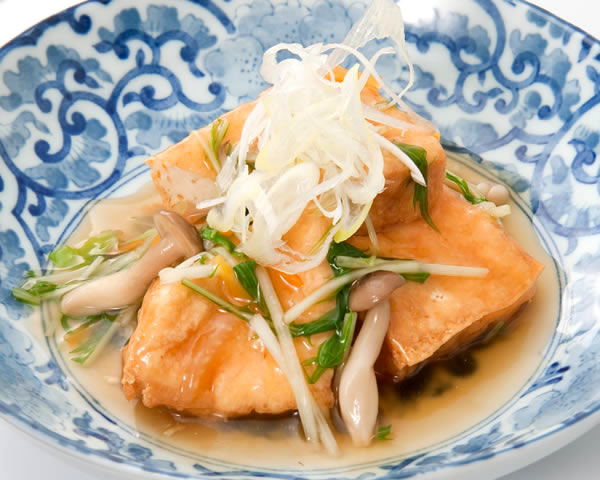 揚げ出し豆腐の野菜あんかけ