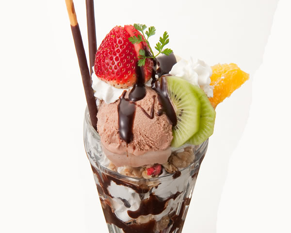 チョコレートパフェ